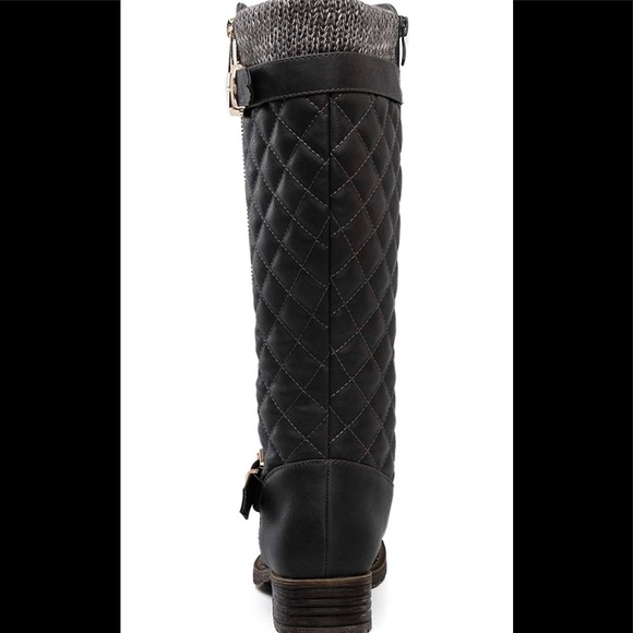 Women’s Fashion Boots - Picture 3 of 4